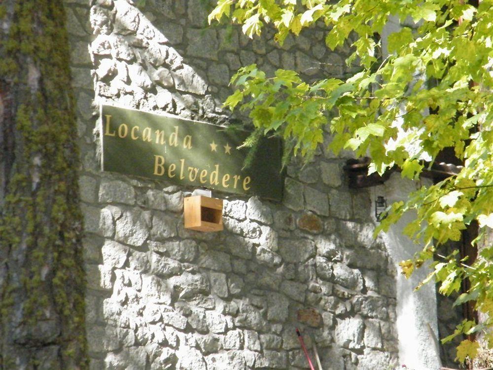 Hotel Locanda Belvedere Courmayeur Bagian luar foto