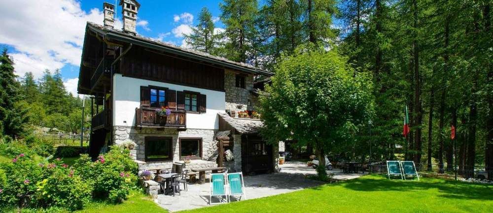 Hotel Locanda Belvedere Courmayeur Bagian luar foto